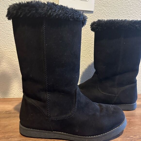 Cat & Jack Black Shearling Style Girl Boots Size 3 - Picture 3 of 7